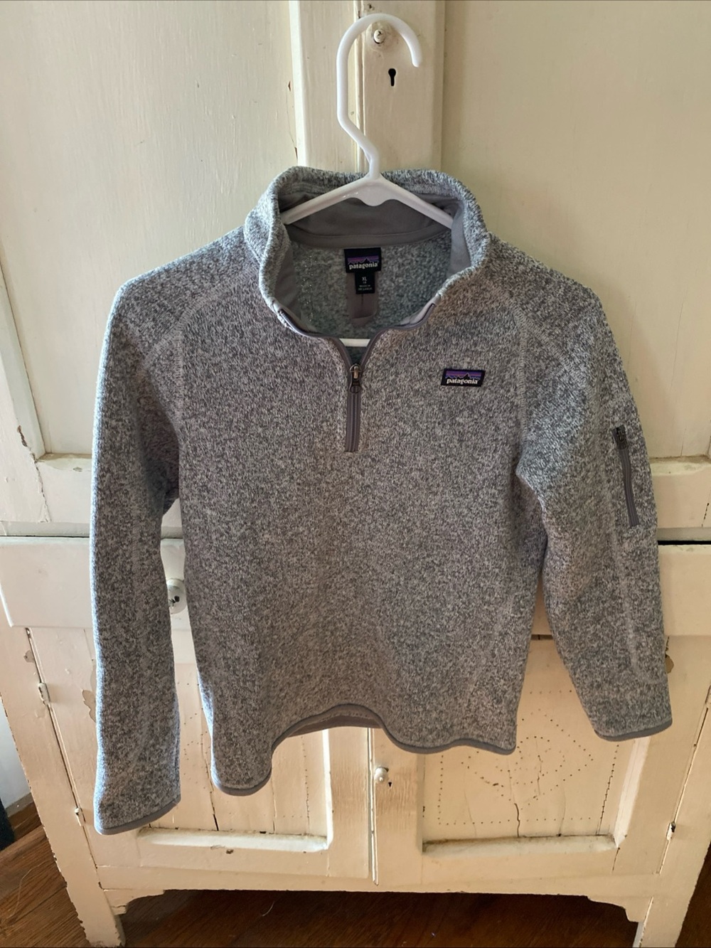 Patagonia Kids Heather Gray Half-Zip Fleece Pullover